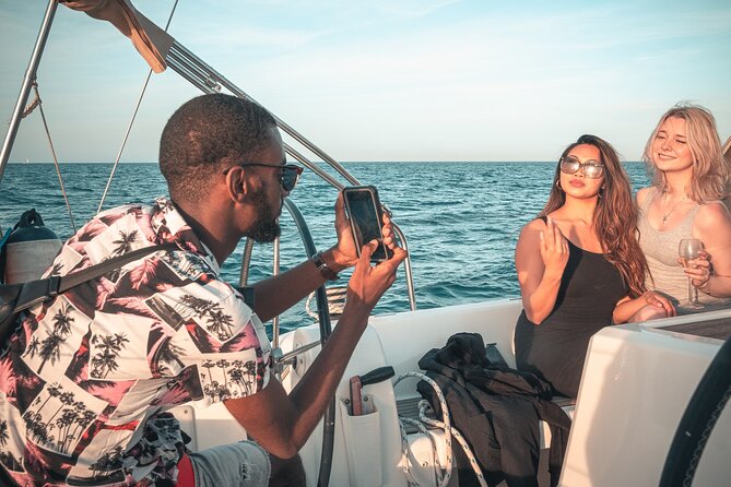 Barcelona Sunset Private Sailing With Light Snacks and Open Bar - Reviews