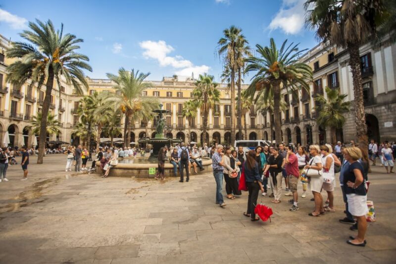 Barcelona: “The Shadow of the Wind” Literary Walking Tour - Inclusions