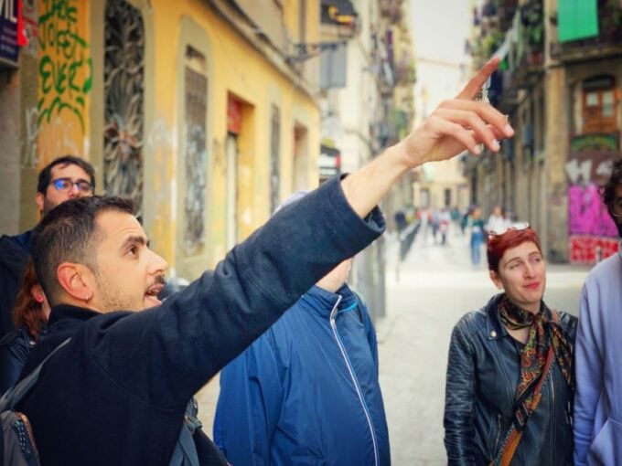 Barcelona: The Spanish Civil War Historical Walking Tour - Role of the International Brigades