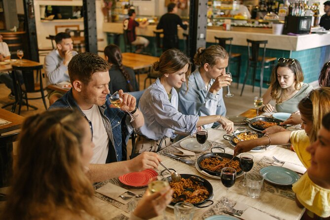 Barcelona Tipsy Tapas Guided Food Tour With Dinner - Alcoholic Beverages Policy