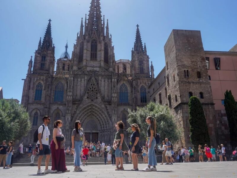 Barcelona Tour: Montjuic Cable Car & Gothic Walking Tour - Transportation and Accessibility