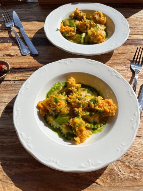 Barcelona: Vegan Italian Cooking Course - Course Languages