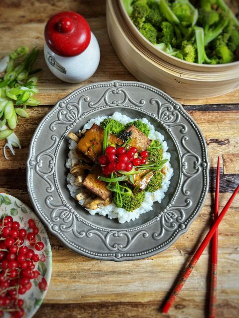 Barcelona: Vegan Thai Cooking Course at in Bloom - Getting to In Bloom