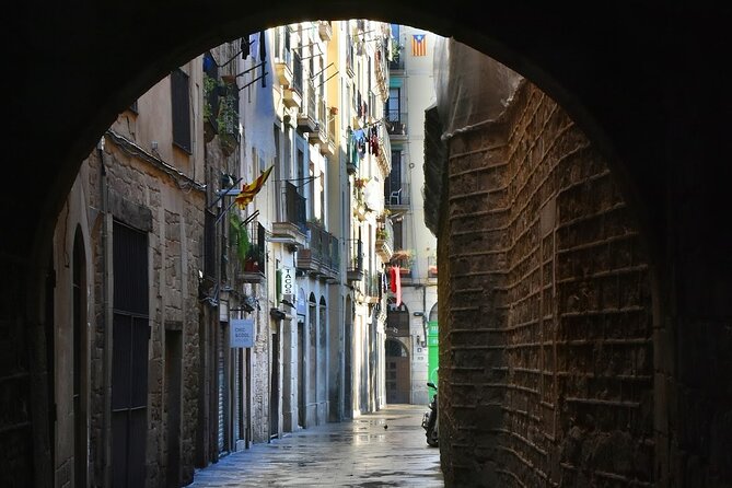 Barcelona Walking Food Tour With Secret Food Tours - Physical Fitness and Attire