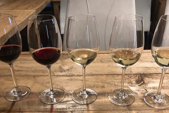 Barcelona: Wine Tasting & Tapas Pairing Dinner - Additional Noteworthy Details