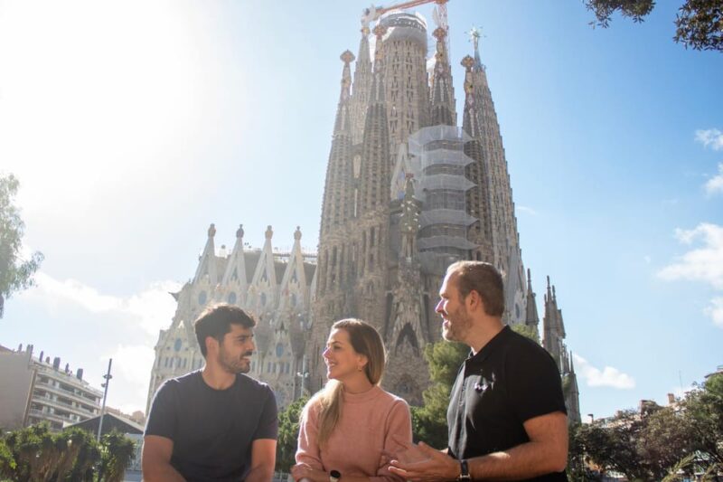 Barcelona'S Contrasts: the History Through Its Neighborhoods - El Raval: Cultural Revival