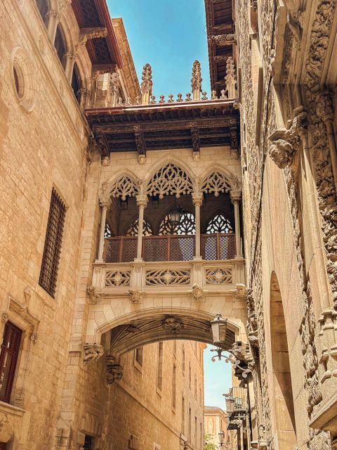 Barcelonas Old Quarter Hidden Corners With Food & Wine - Taking in the Citys History and Culture
