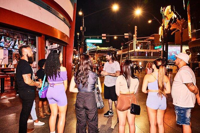 Barcrawl on Fremont Street Tour - Inclusions and Meeting Details