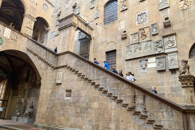 Bargello Private Tour With a 5-Star Tour Guide - Navigating the Museum With Ease