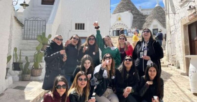 Bari: Alberobello and Polignano a Mare Half-Day Trip - Exploring Alberobellos Trulli Homes