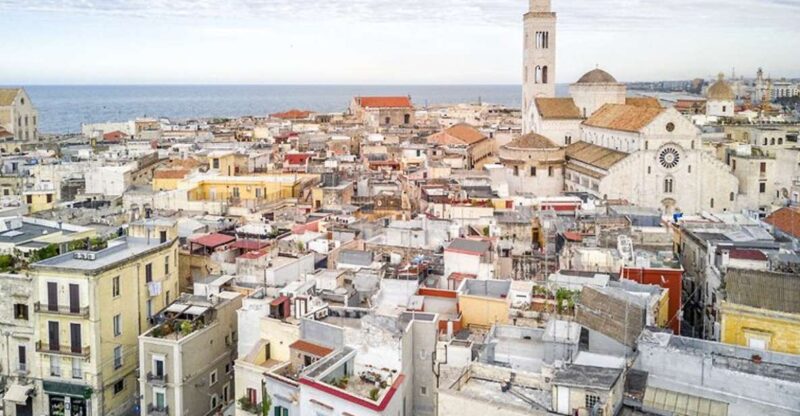 Bari: Alleys of the Ancient Village Exploration Tour - Key Points