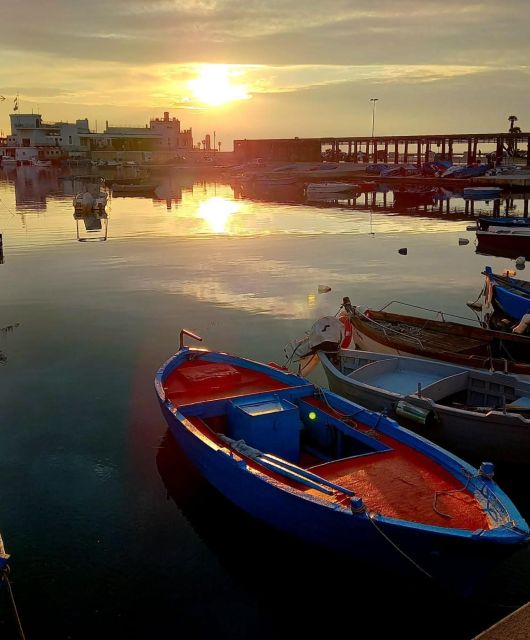 Bari: Boat Trip Over Gozzovigliando, Fishermen Boat - Meeting Point and Essentials