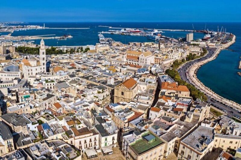 Bari : Must-See Attractions Walking Tour - Key Points