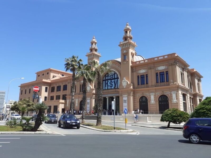 Bari: Old City Highlights Walking Tour - Key Points