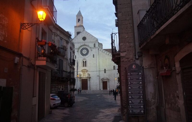 Bari - Private Historic Walking Tour - Highlights and Attractions