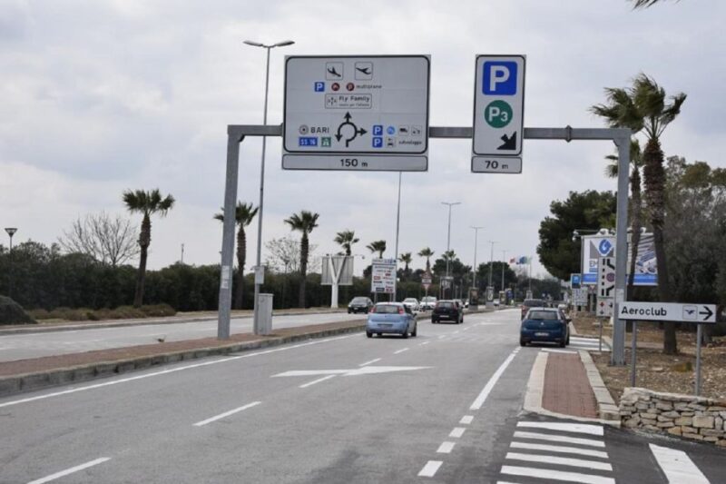 Bari: Private Transfer From Airport to Matera - Participant Information
