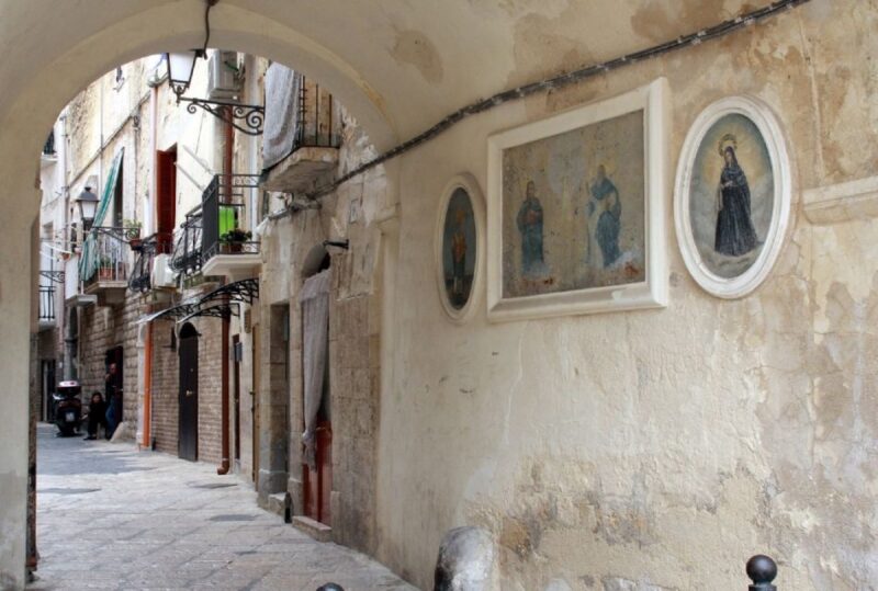 Bari: Private Walking Tour - Customer Reviews