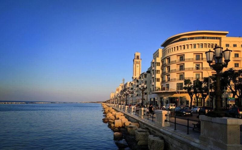 Bari: Private Walking Tour of the Historic Center - Experience Details