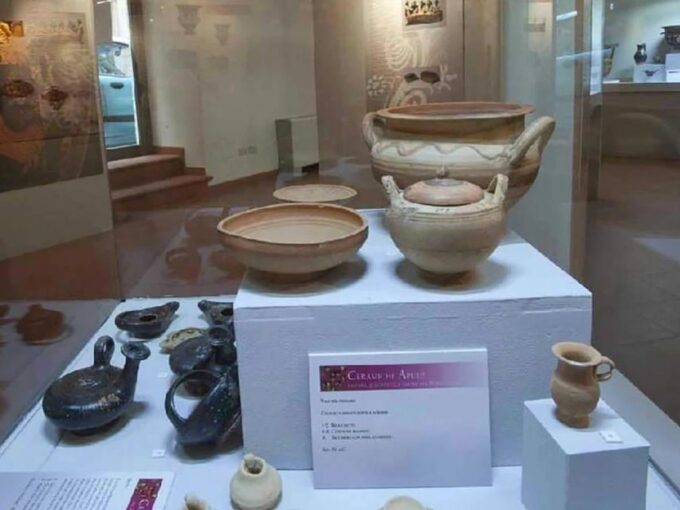Bari: Simi Palace and Byzantine Church Tour With Ticket - Discovering the Byzantine Church