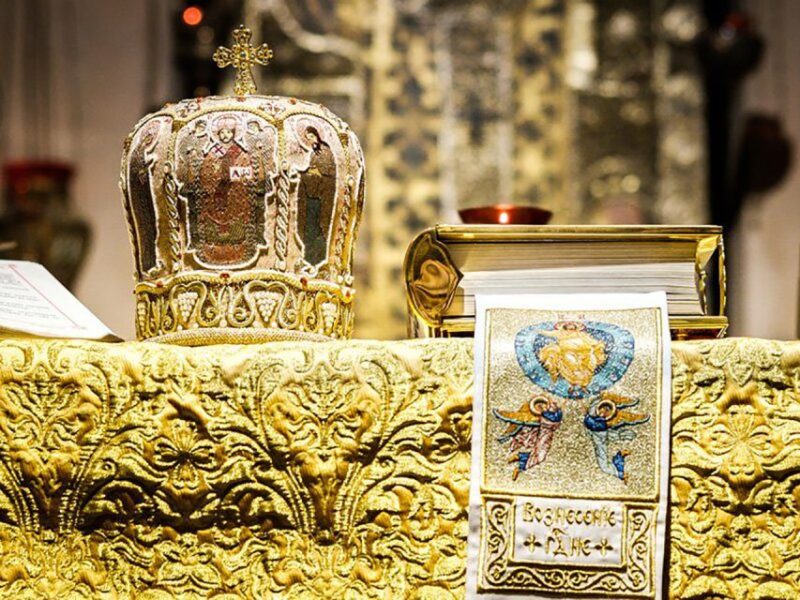 Bari: St. Nicholas Basilica and Crypt Guided Tour - Highlights of the Tour