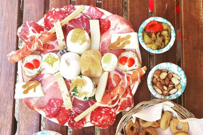 Bari Street Food Tour by Rickshaw - Accessibility Features