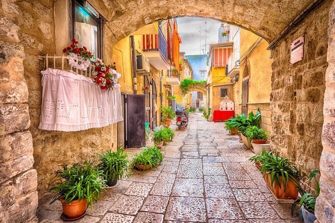 Bari Walking Tour - Key Points