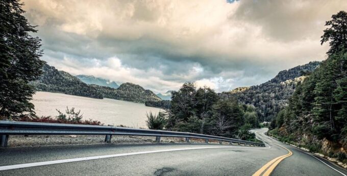 Bariloche: San Martin De Los Andes Along Route of 7 Lakes - Villa La Angosturas Architecture