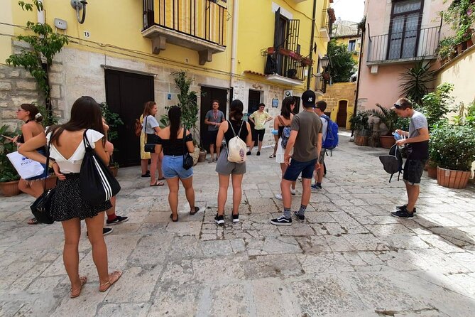 Barletta Walking Tour - Touring Castello Di Barletta