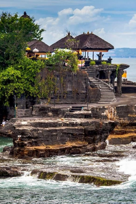 Barong and Keris Dance: Tanahlot Temple, Waterfall Tours - Inclusions and Important Information