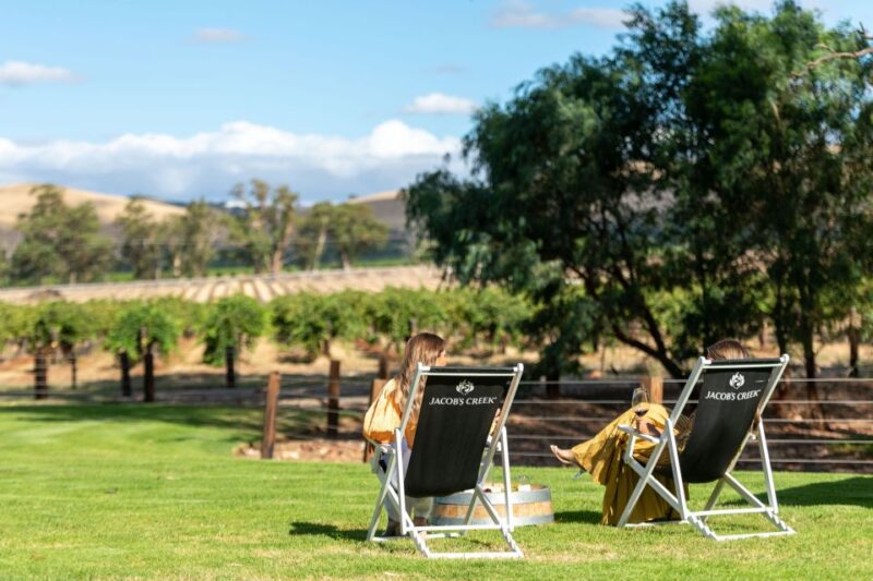 Barossa Valley: Jacobs Creek Perfect Picnic - Recyclable Crockery and Cutlery