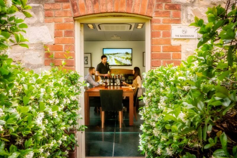 Barossa Valley: Two Hands 3 Hour Vineyard 4WD Tour With Wine - Exploring the Western Ranges