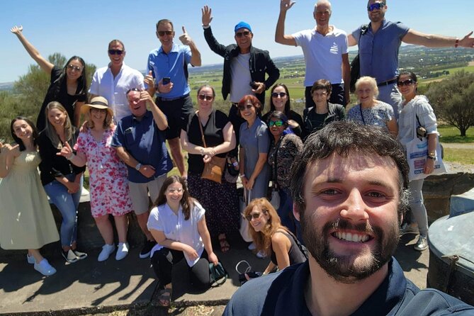 Barossa Valley Wineries Tour With Tastings and Lunch From Adelaide - Whispering Wall and Mengler Hill