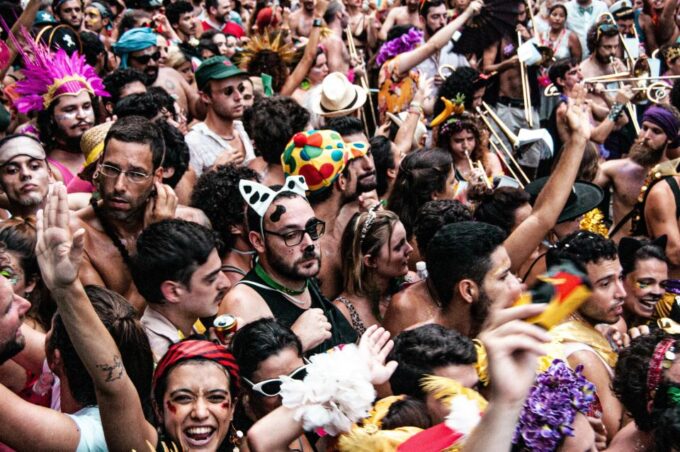 Barranquilla Carnival: Parade W/ Colombia Soccer Federation - Immersive Experience