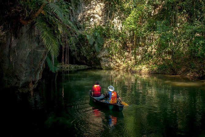 Barton Creek Cave & Butterfly Farm - Canoeing and Cave Exploration