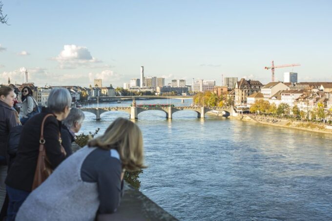 Basel: 1-Hour Group Walking Tour - Language Options Available