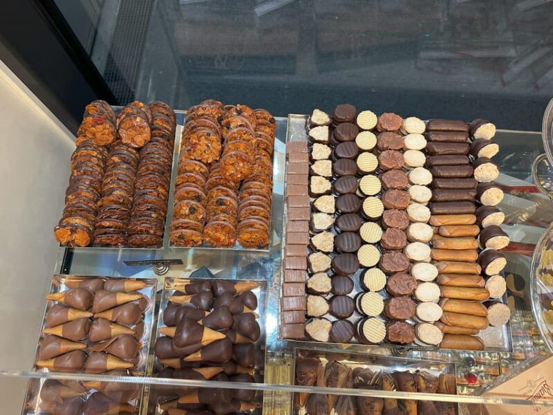 Basel: Cheese, Chocolate and Pastry Food Tour - Chocolate Tasting Highlights