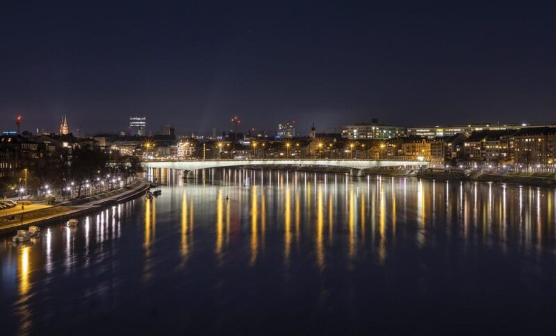 Basel Private Guided City Tour - Visiting the Kunstmuseum Basel