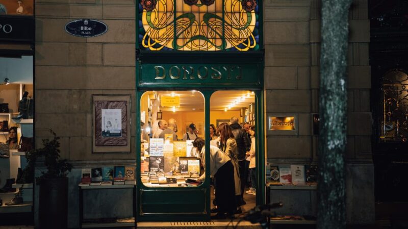 Basic City Tour With a Local Degustation - Booking Details