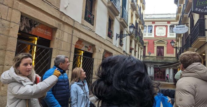 Basic City Tour With a Local Degustation - Frequently Asked Questions