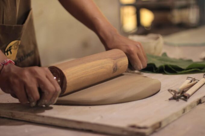 Basic Class and Hand Building Ceramic - Instructor Guidance
