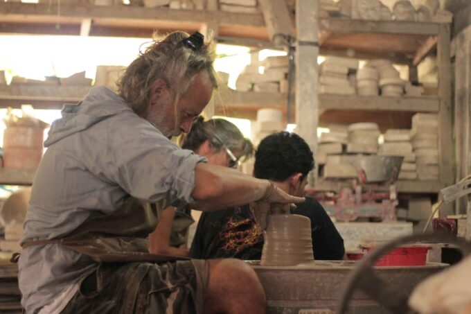 Basic Class and Hand Building Ceramic - Unique Piece Creation