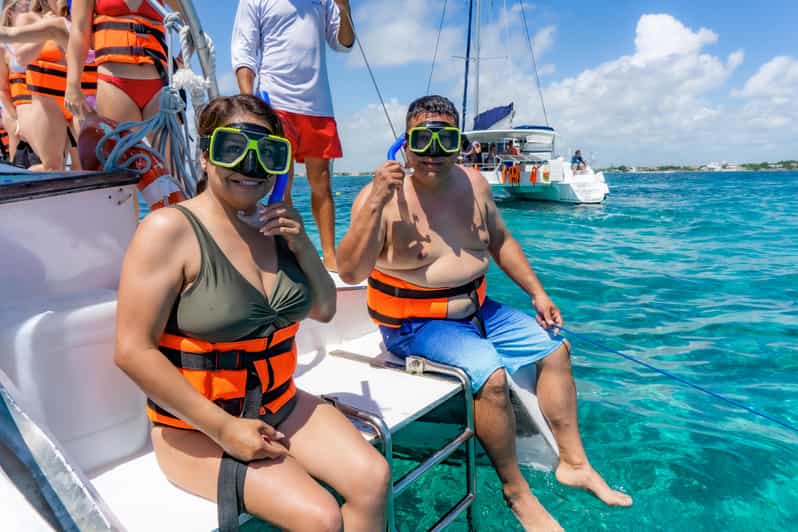 Basic Tour Isla Mujeres and Open Bar - Experience Highlights