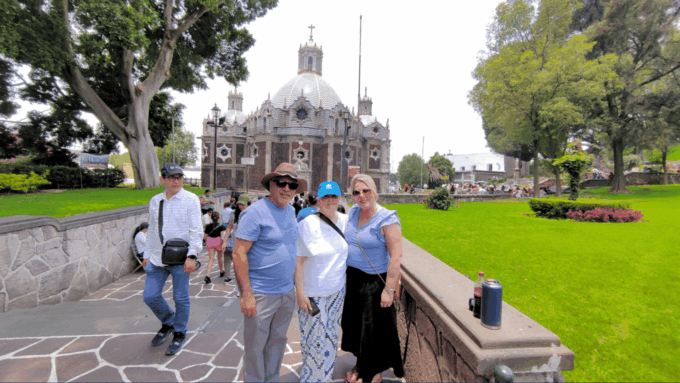 Basilica of Our Lady of Guadalupe: Private Tour + Transport - Historical Significance of the Basilica