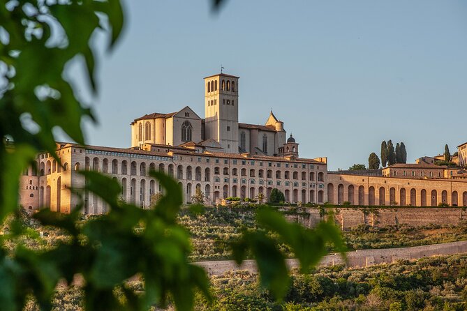 Basilica of Saint Francis Tour With Official Guide - Tour Highlights