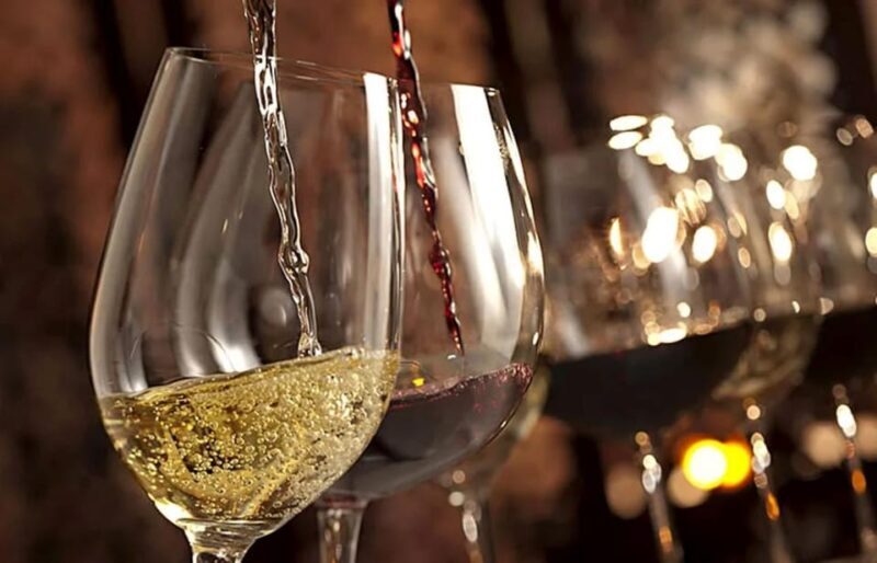 Basilicata: Discover Volcanic Tuff Caves and Taste Excellent Lucanian Wines - Practical Information for Your Visit