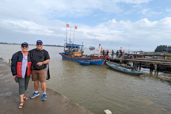 Basket Boat + Local Beer + Body Massage - Location and Rating