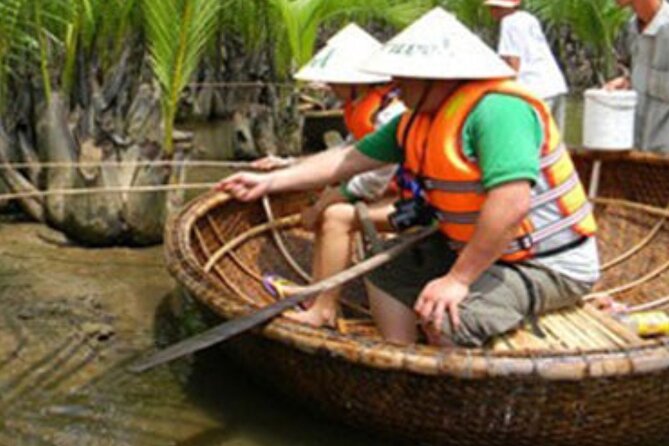 Basket Boat Ride Experience in Hoi An( Visit Water Coconut Forest,Crab Fishing ) - Host Interaction and Additional Comments