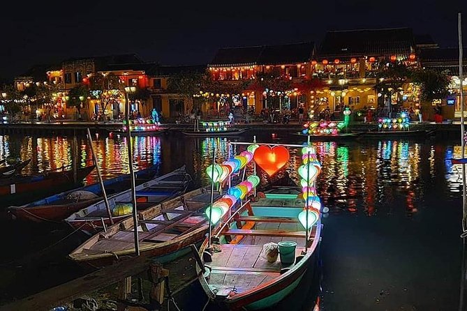 Basket Boat Ride to Visit Coconut Jungle & Hoi an Walking Tour With Night Market - Hoi An Walking Tour & Night Market
