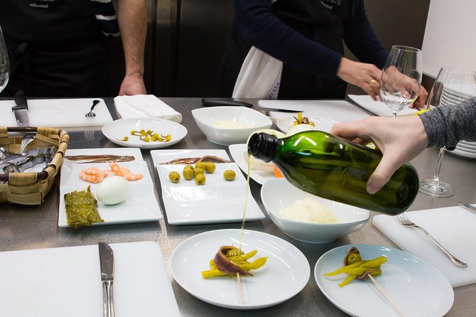 Basque Cuisine Cooking Class - Class Experience