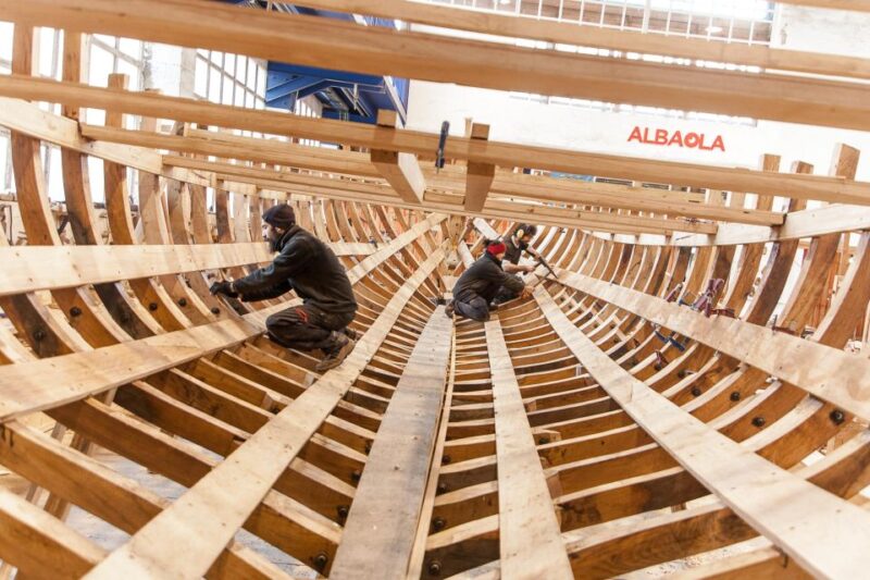 Basque Whaleboat and Traditional Basque Cider House - Discovering the Whaling Ship Reconstruction